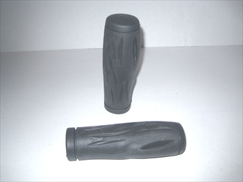Black Cruiser Grips (pair)